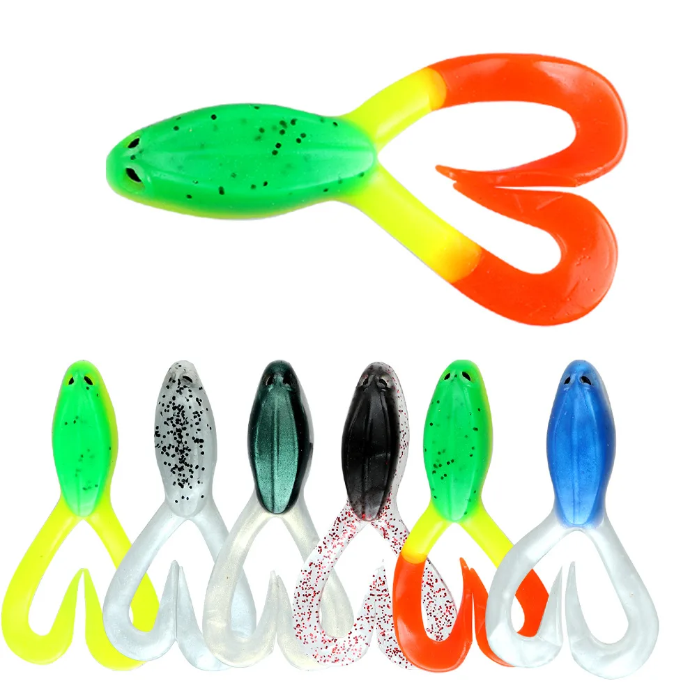 2PCS 11cm 16g Frosch Angeln Locken Kit Topwater Weicher Köder Bass Künstliche Köder Angeln Köder für salzwasser Süßwasser Werkzeuge