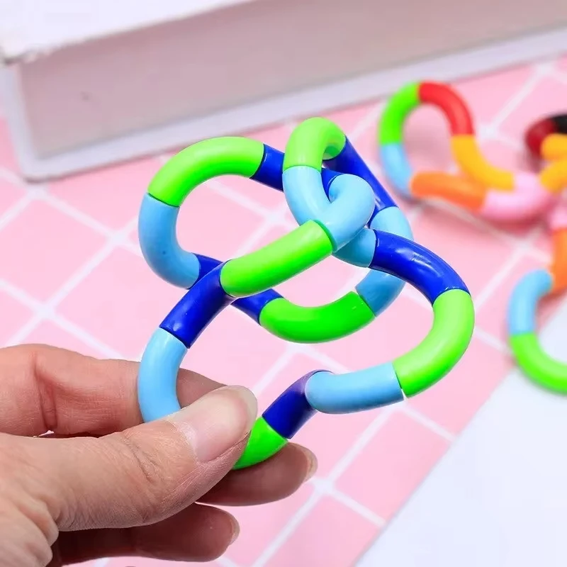 Tangle Fidget Toy for Anxiety Relief and Fine Motor Skills Development