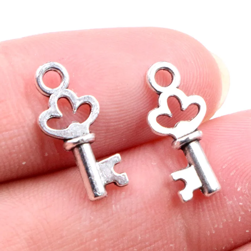 17x7mm 50pcs 골동품 청동 실버 도금 주요 수제 부적 펜던트 팔찌 목걸이 DIY 쥬얼리 만들기