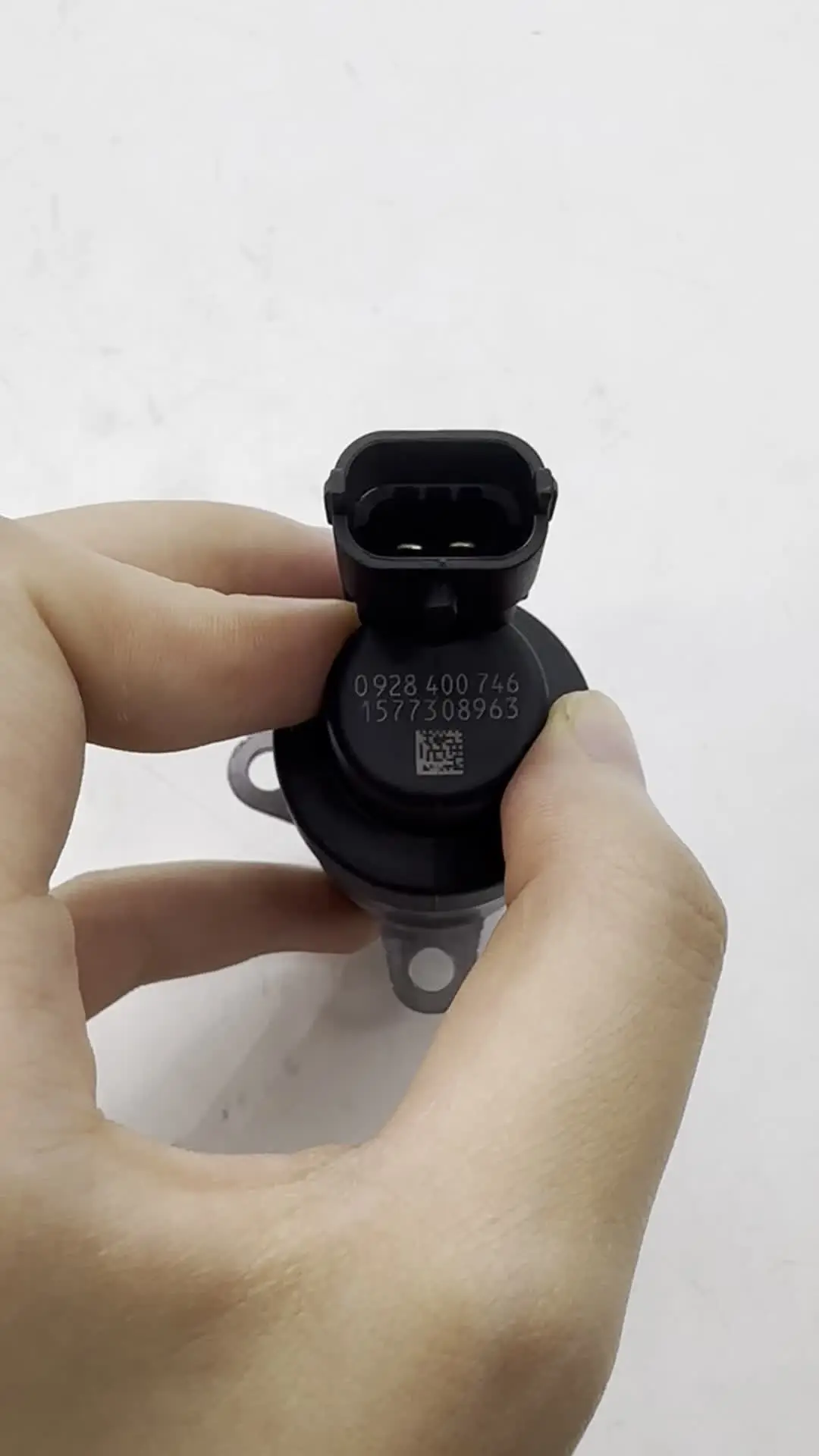 0928400746 51125050033 Fuel Pressure Regulator Metering