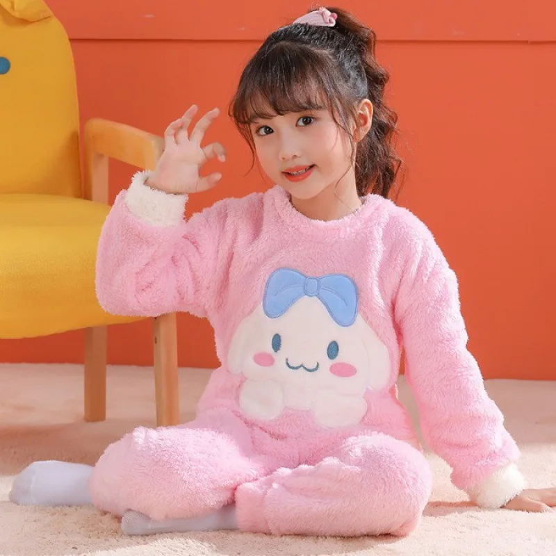 

Winter Cartoon Anime Character Kuromis HelloKittys Children's Pajamas Girls' Coral Velvet Thickened Set Girls' Flannel Homewear
