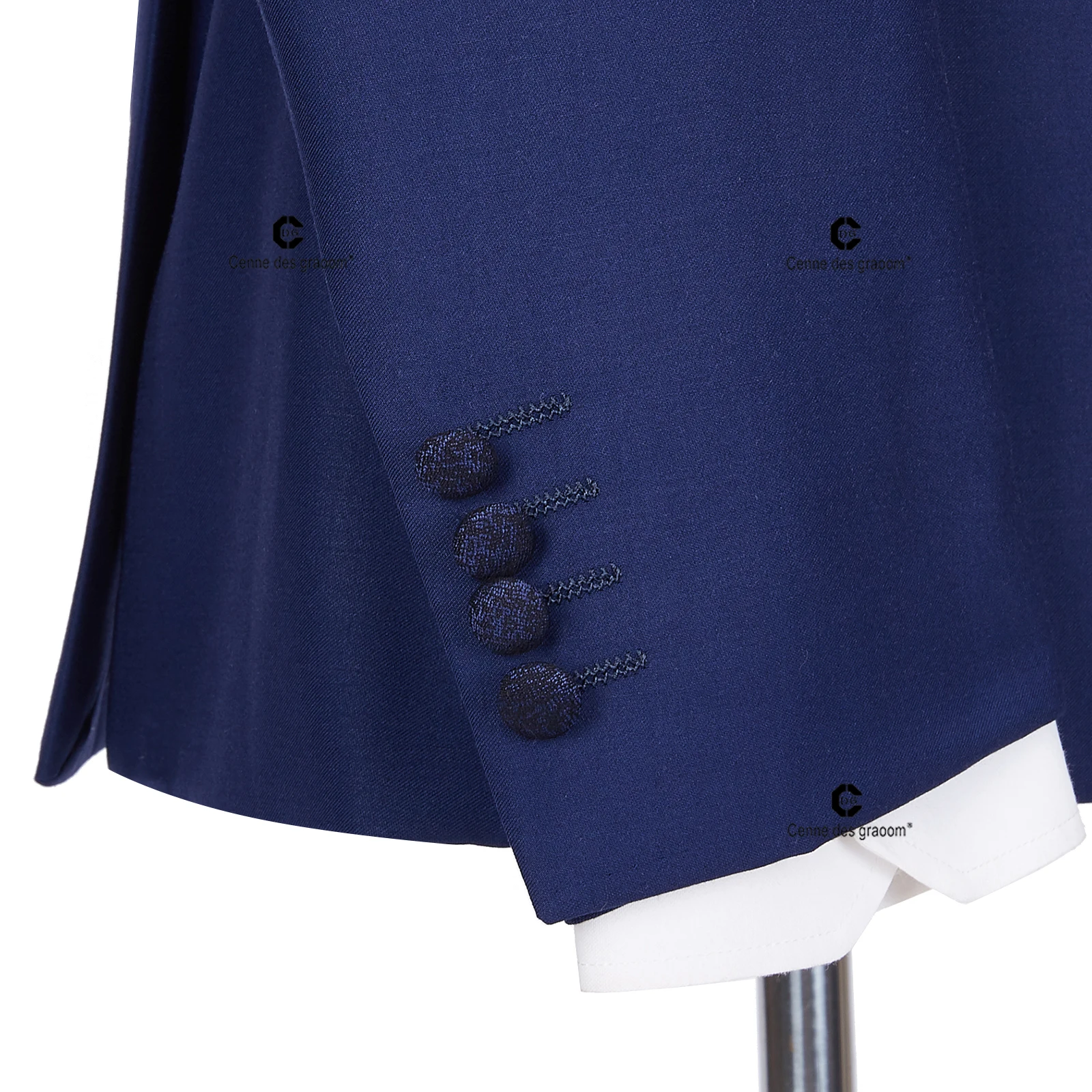 2023 Luxury Men Suits Blue Tuxedo Blazer Vest Pants with Bowtie 4pcs Set Wedding Evening Dress Prom Party Event