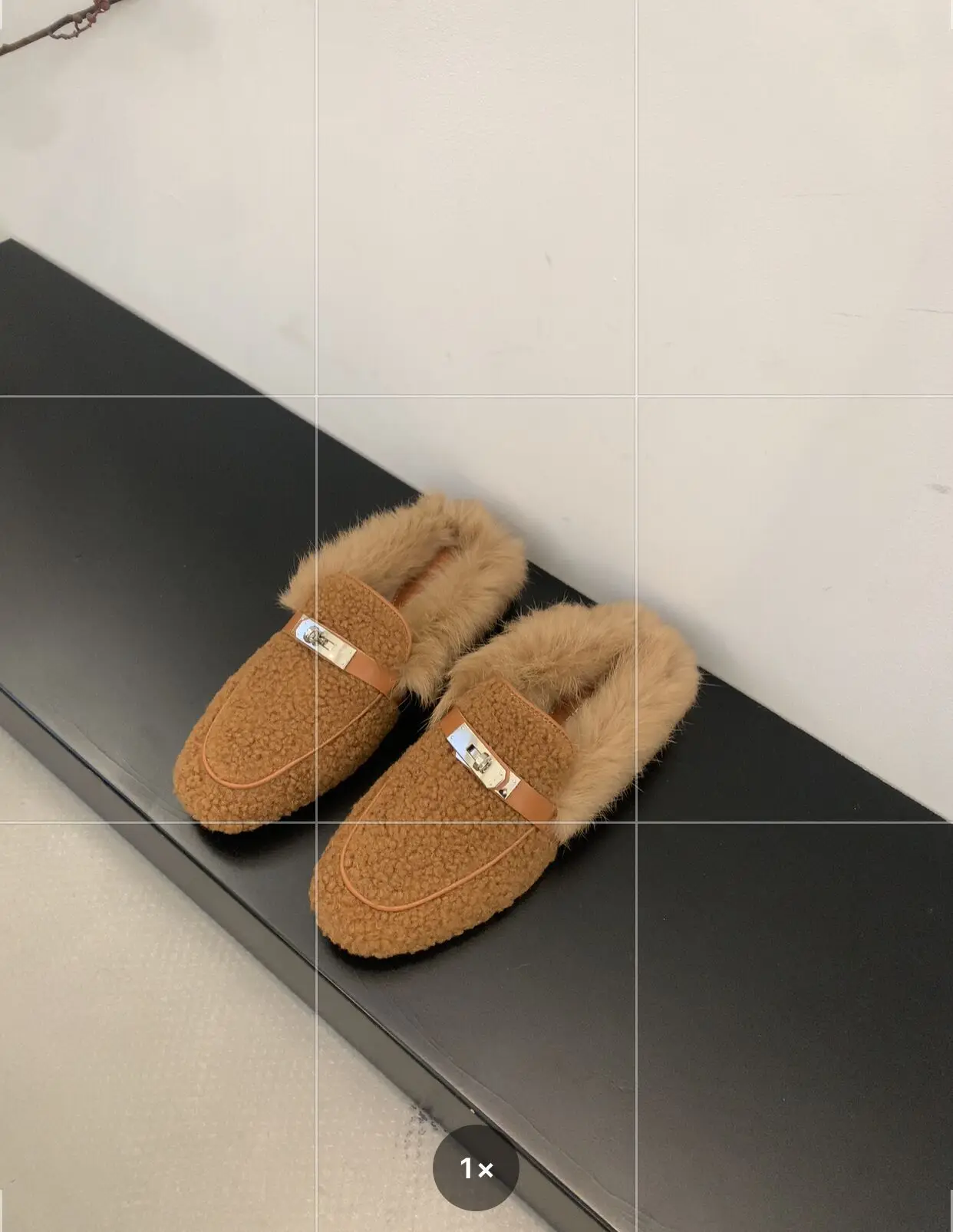 

Мюли женские с заклепками, мягкие плюшевые тапочки для взрослых, низкий носок, из флока, мех, мюли, мягкие, резиновая обувь, 2023