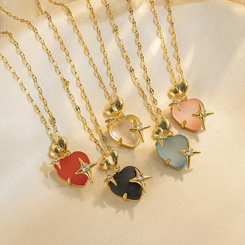 WaterProof Love Heart Zircon Pendant Necklace for Women 2024 New Fashion Hiphop Peach Necklaces Party Jewelry Gifts