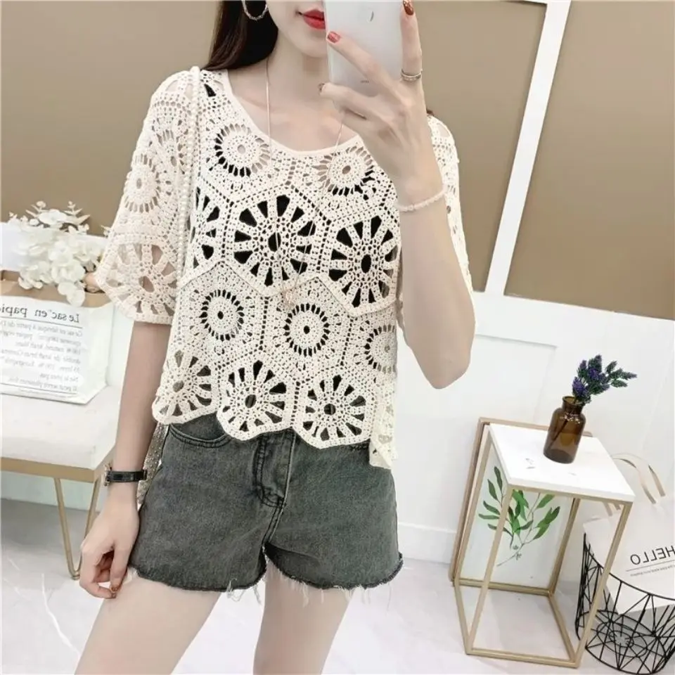

2024 New Pullovers Women Summer Breathable Fashion Thin Solid Simple Sun-proof Holiday Tender Soft Female Hollow Out Design ZJ9