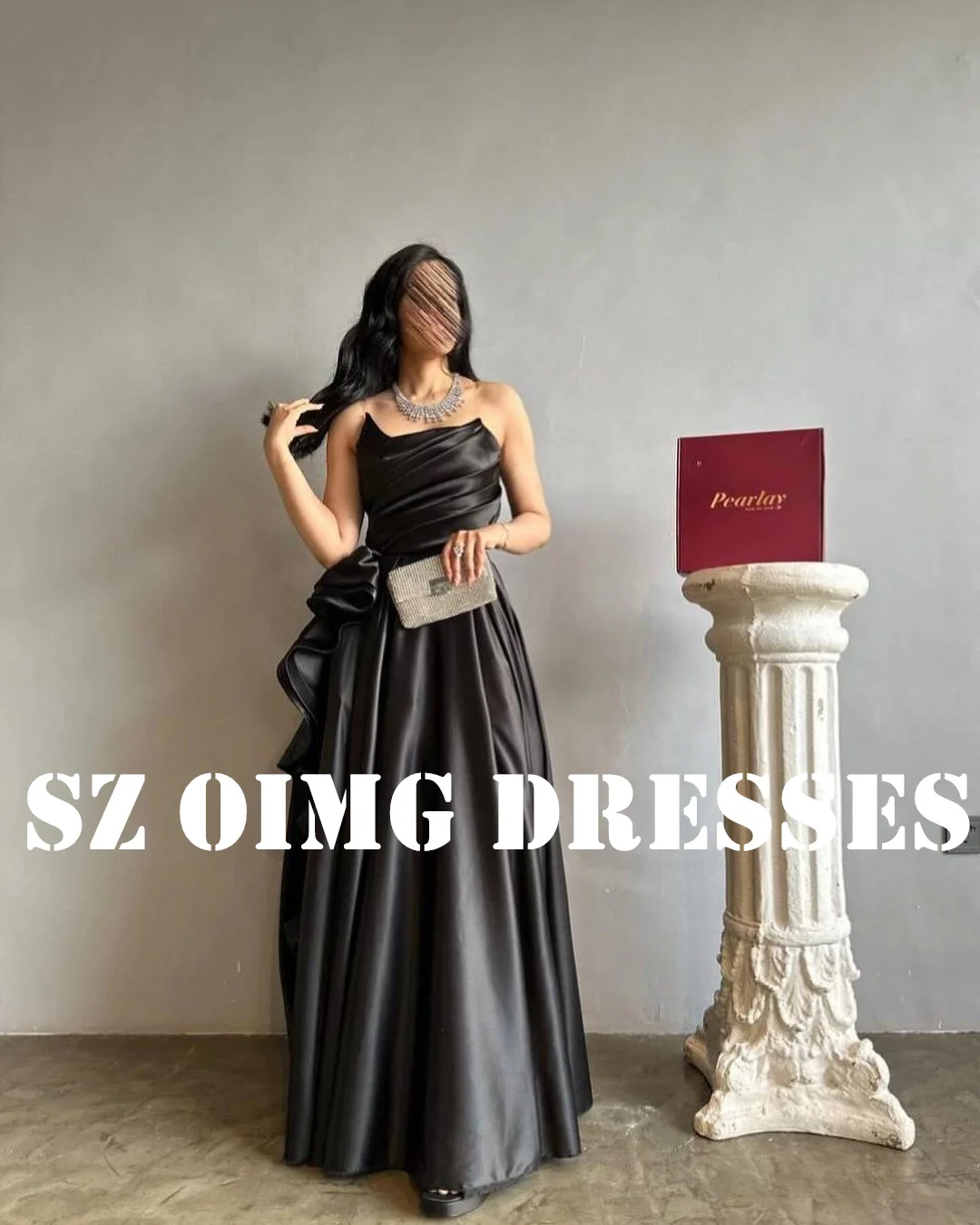 

OIMG New Design Strapless Vintage Prom Dresses Saudi Arabic Women Satin A-Line Black Ruched Evening Gowns Formal Party Dress