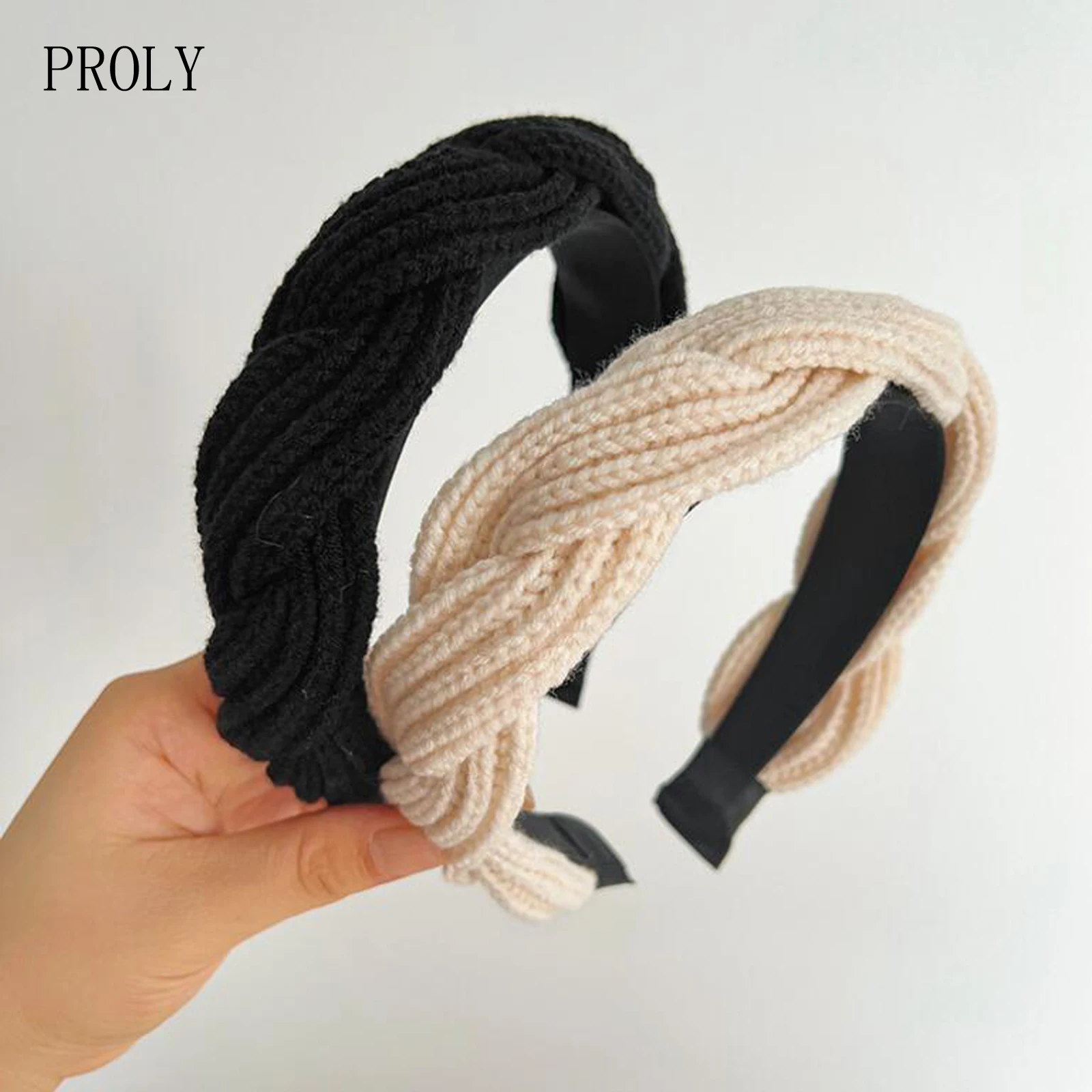 

Повязка на голову женская плетеная, теплая, на осень