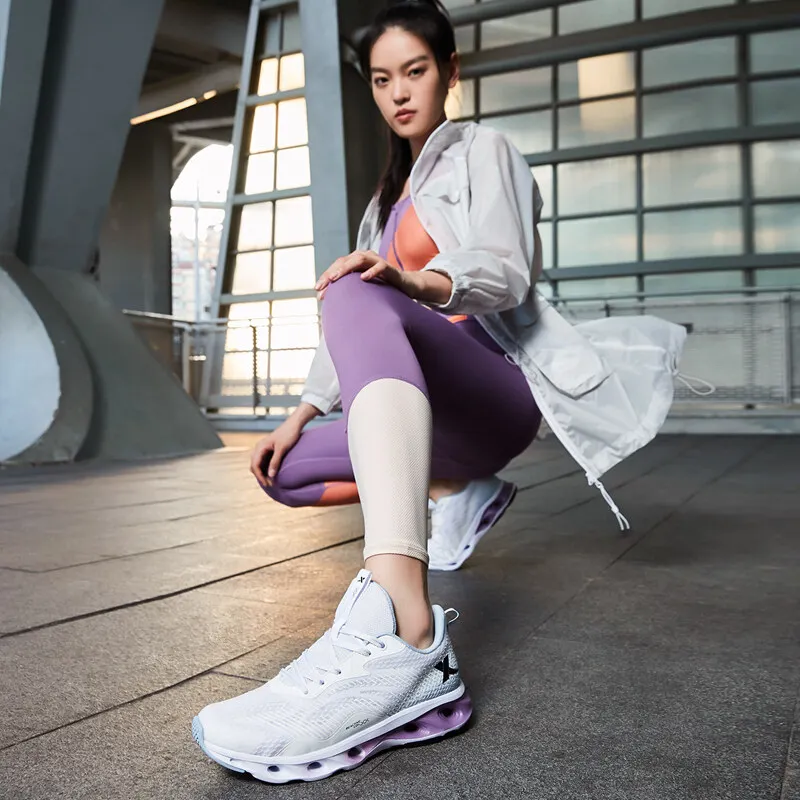 Running Shoes Women Sneakers Xtep Reactive Coil Women Running Shoes Shock Absorption Sports Shoes Female Casual Light Weight Women's Sneaker 879118110076