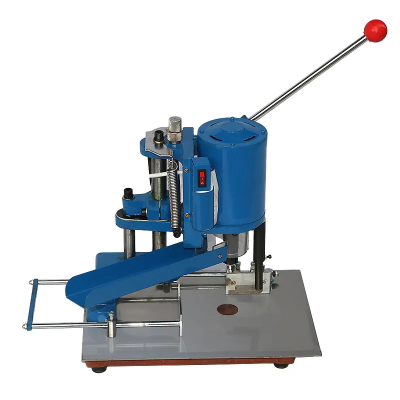 Рисунок 3 - Ручной перфоратор для фотоальбома