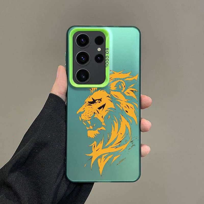 Silver IMD Lion Pattern Phone Case - Concise Design