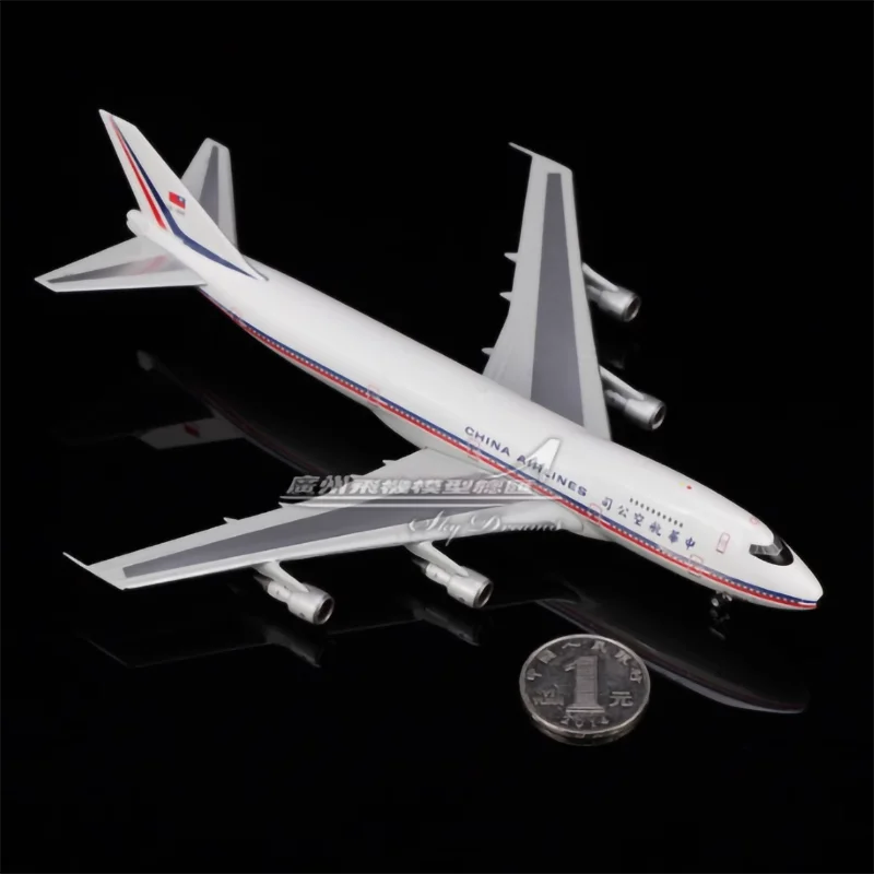 航空機・ヘリコプター PH 1/400 ChinaAirLine 747-200 B-1864 PH11870.jpg