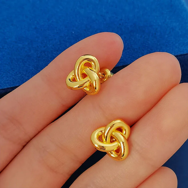 

European and American fashion simple knot earrings