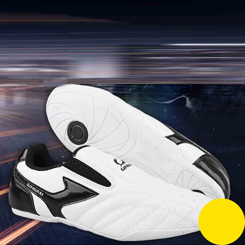Unisex Taekwondo Shoes Breathable Karate Kung Fu Wrestling Sneaker