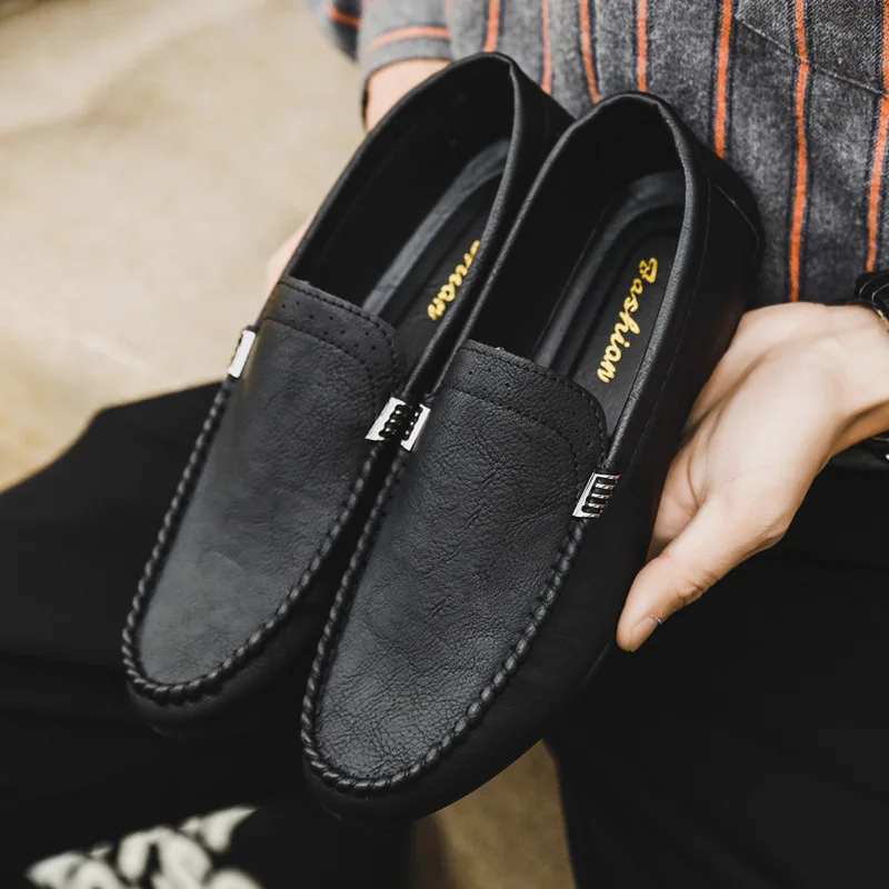 Fashion New Men's Driving Shoes Leather Upscale Men Loafers Slip-on Mocassin Homme Loafer Casual Comfortable Men's Shoes