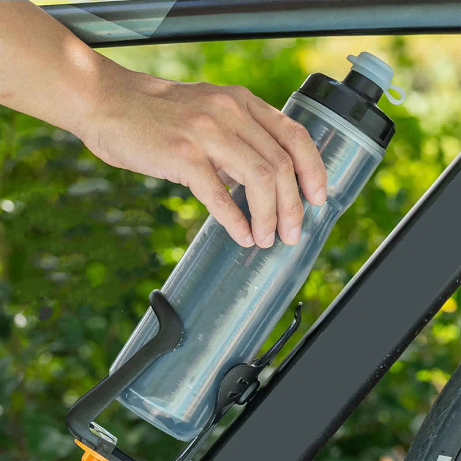 Cycling Water Bottle Stand Drinks Holder Lightweight Water Bottle Cage Adjustable Water Drink Holder Rack for Mountain Cycling