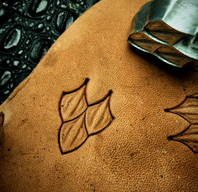 Single/Three Dragon Scale Pattern Leather Carving Tool with Stick Hand Making Embosser Puncher Craft Press Tools Engraving Stamp leather tool carving tool leather stamp punch