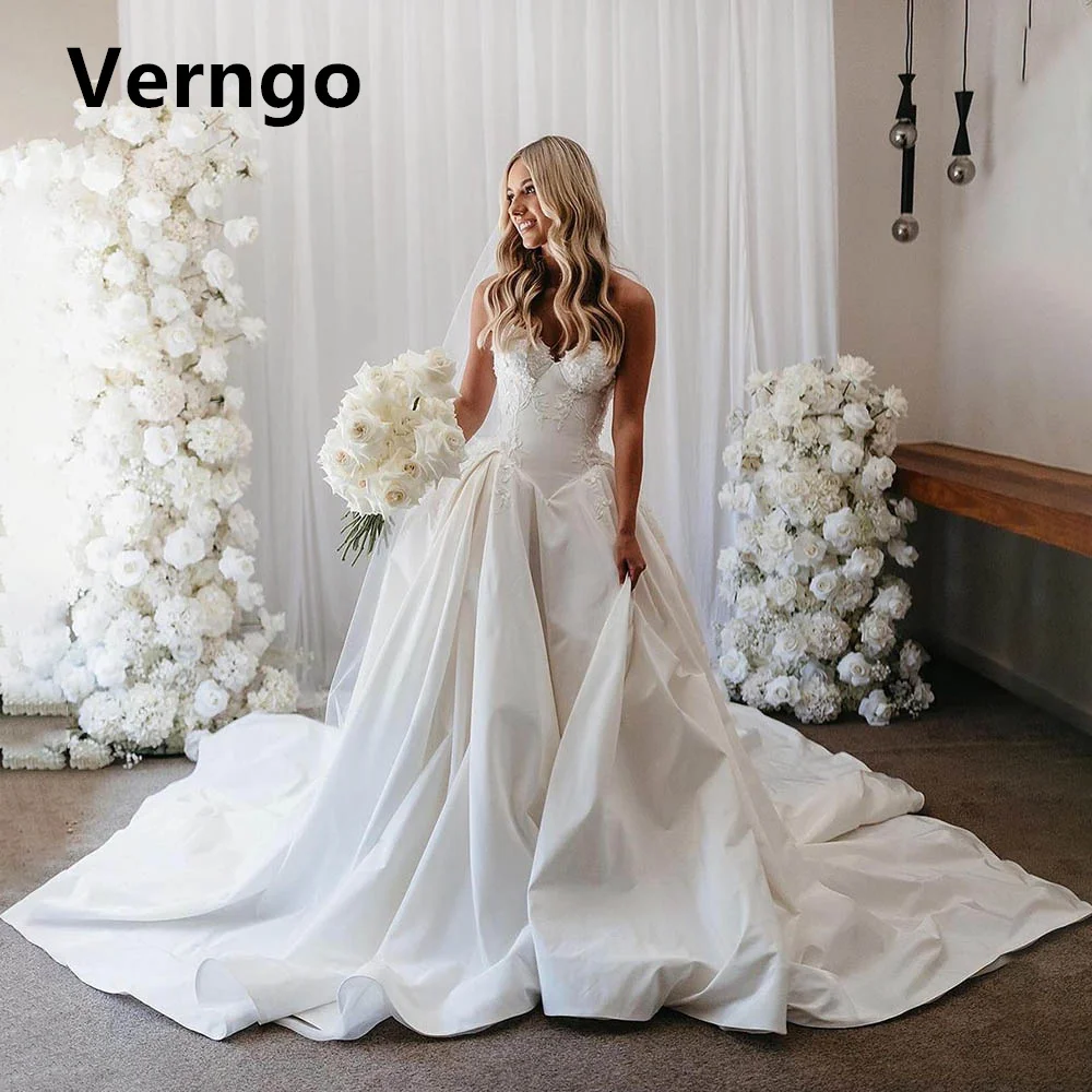 

Verngo Sweetheart Wedding Party Dress Appliques Elegant Formal Occasion Dress For Women A Line Bridal Gowns With Gloves
