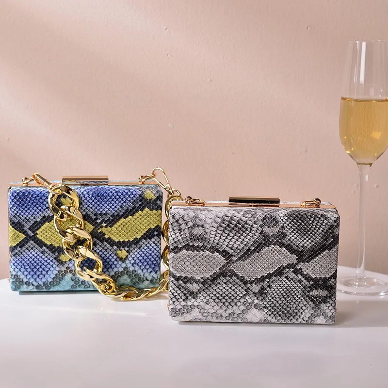 

Snake Pattern Evening Bag Women Handbag New Chain Purses Small Square Bag Banquet Dress Clutch Bag Ladies Shoulder Crossbody Bag