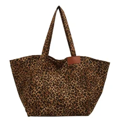 Leopard Print Korean Fashion Large Capacity Shopper Bag (Brown)