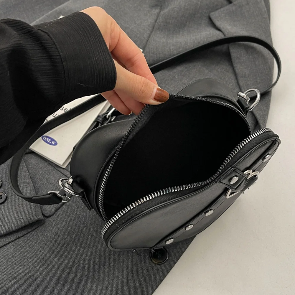 Women Heart Crossbody Bags PU Leather Small Heart Rivet Bag Solid Color Adjustable Strap Female Outdoor Bag