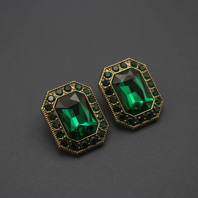 

Medieval Jewelry Large Rhinestone and Emerald Gemstone Stud Earrings For Women