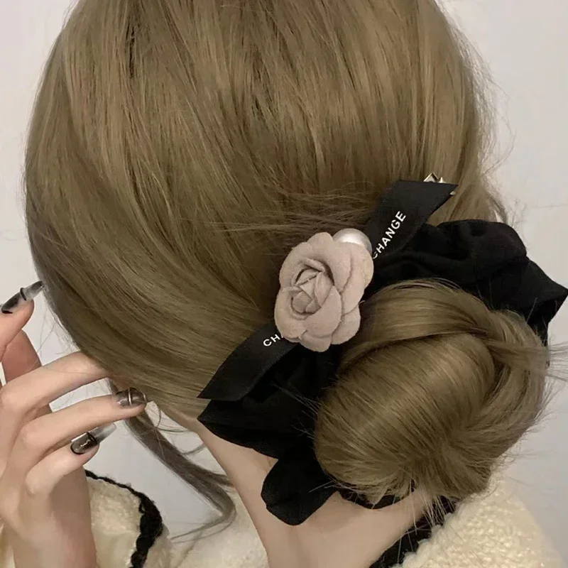 

2023 New Gentle Camellia Flower Rubber Bands Scrunchie Hair Rope High Elastic Hairband for Girls Ponytail Headbands Hair Rings