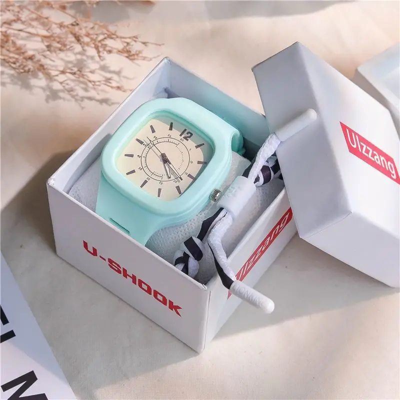 

New Fashion Women Men Quartz Watch Mens Women Watches Luxury Classic Retro Big diamond Wristwatches