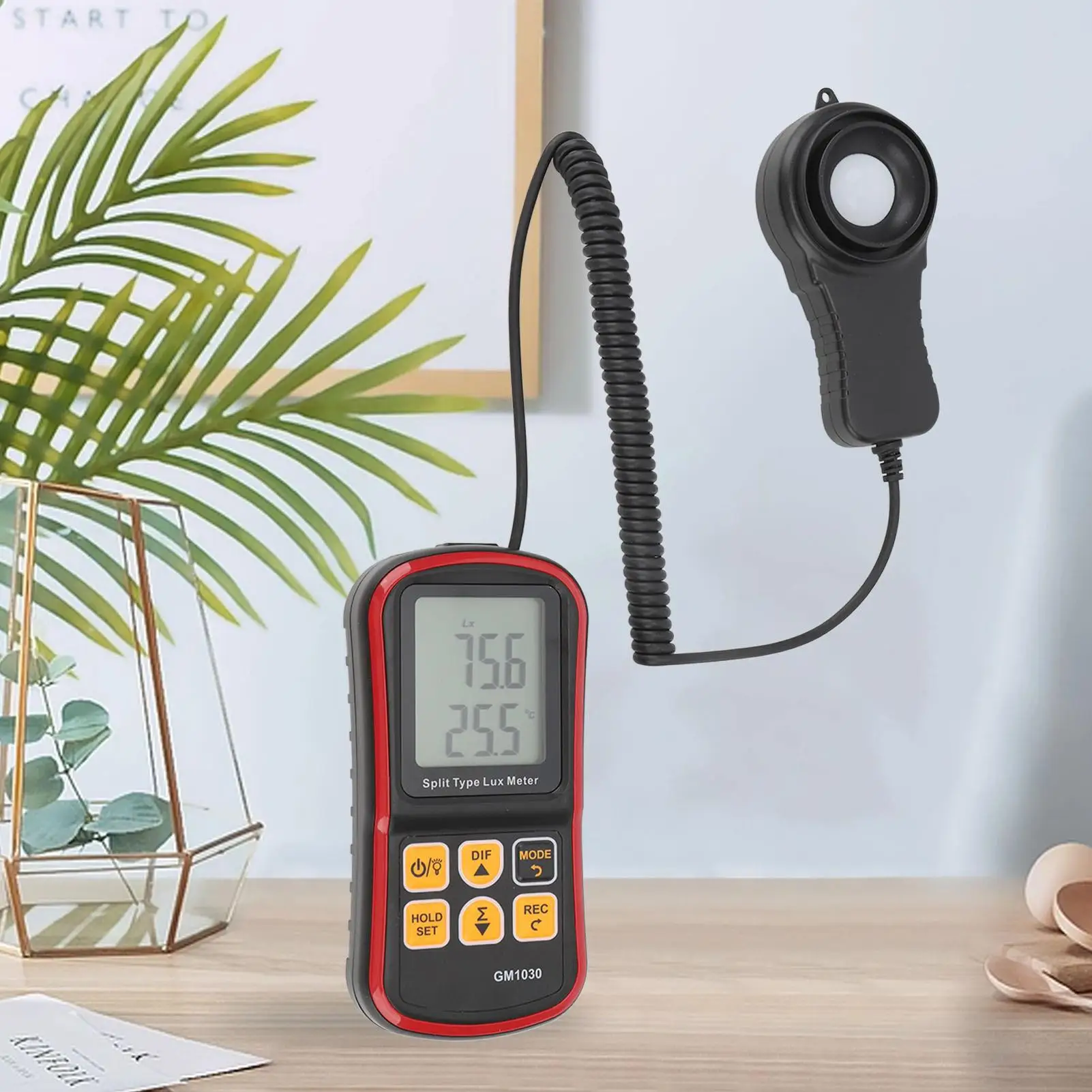 Digital Illuminance Handheld Light Meter for Photometry &ndash; High Accuracy Smart measuring Tool with APP Software