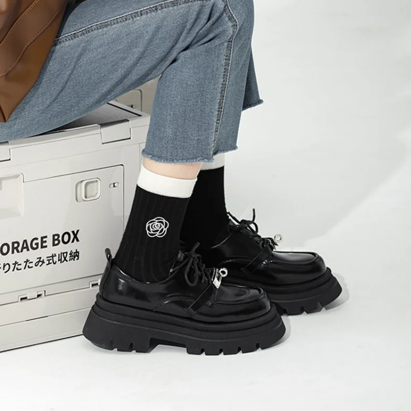 New Women Derby Shoes Platform Loafers British Style All-Match Casual Shoes Woman Sneakers Fashion Loafers Ladies Pumps Footwear