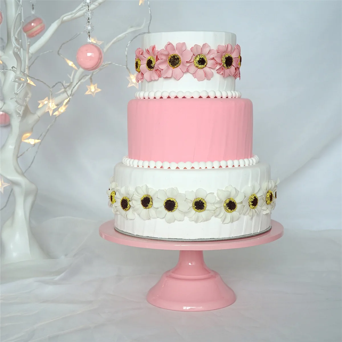 Slide image b95980a6d8404466a15af20199014226