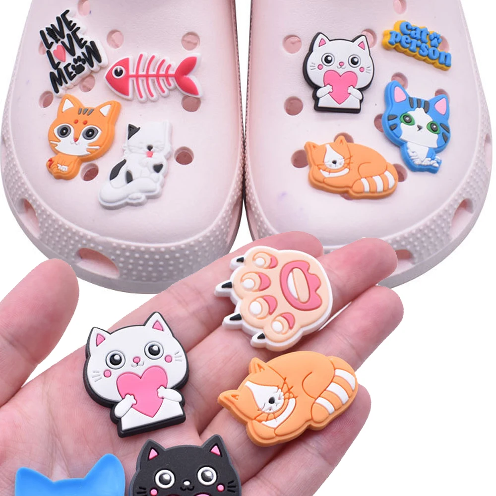 

Wholesale 1pcs PVC Shoe Accessories for Crocs Charms Qute Cat Badge Women Clogs Buckle Kids Pins Decoration Jeans Party Favors