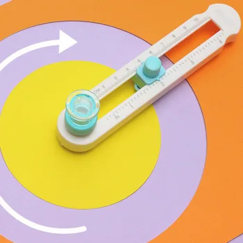360 ° Taglierina circolare Mini pressa Taglierina manuale per carta rotante in plastica Taglierina manuale per carta da taglio da tavolo per studenti