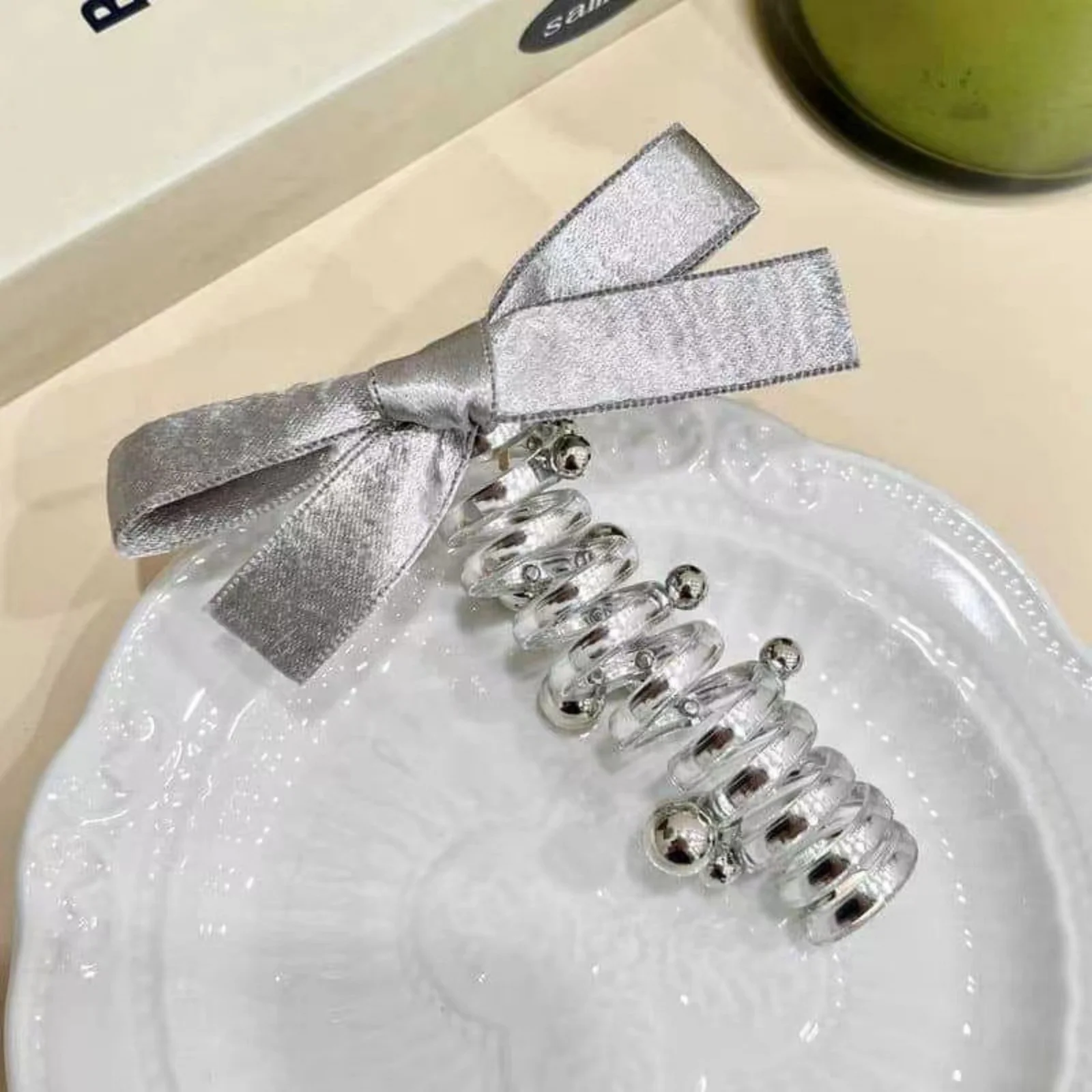 1/2pcs Sparkling Silver Bow & Bead Hair Ties: Stylish Hair Accessories for Women, Ideal for Braiding, Adds a Touch of Elegance