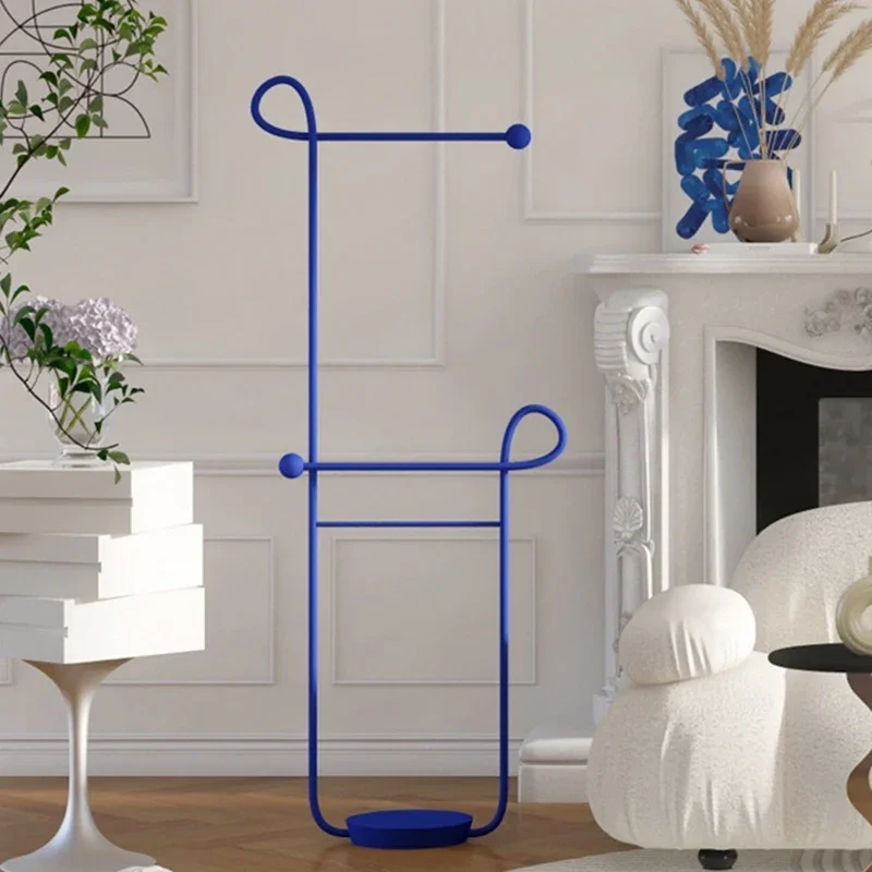 

Nordic Designer Clothes Rack Stainless Steel Creative Metal Scarf Clothes Rack Hotel Livingroom Perchero De Pie Home Eccessories