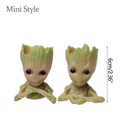 Anime Hero Sitting Figurine - Home and Car Decoration Collectible Toy Gift (Mini set - 2pcs)