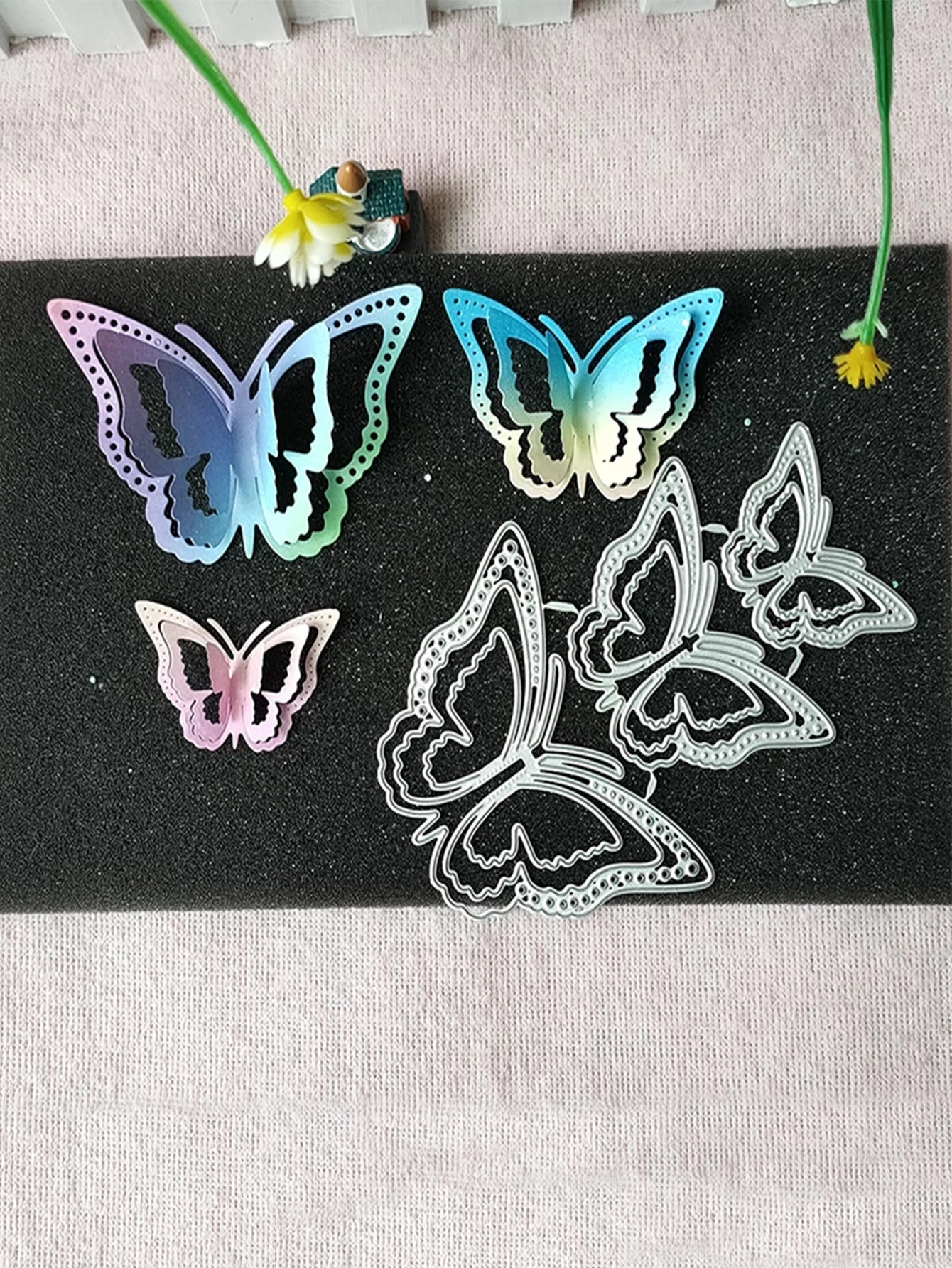 Butterfly Tufted Bamboo Dragonfly Magritte Flowers Metal Cutting Dies Stencils DIY Scrapbooking