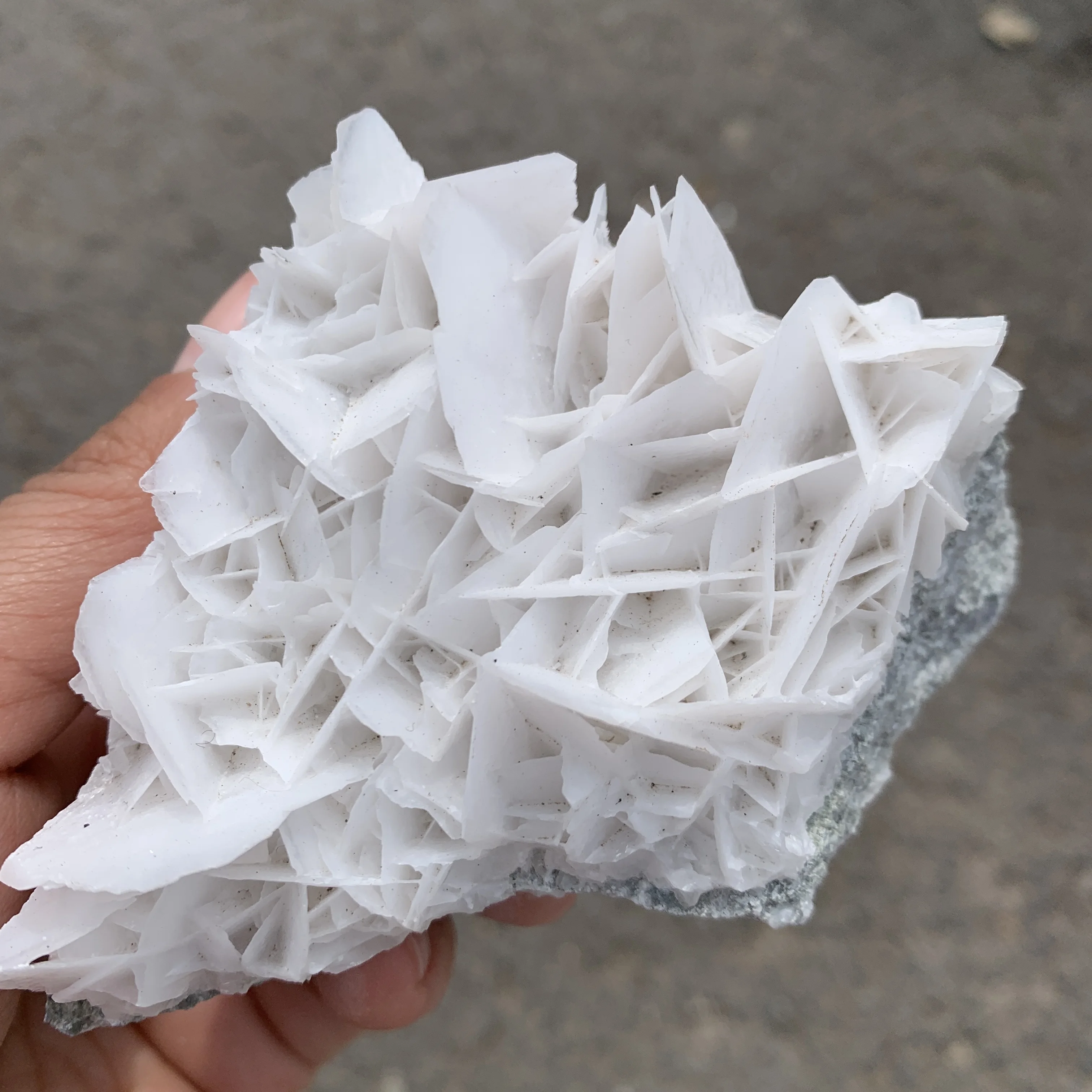 

Natural calcite stones Gemstone Specimen