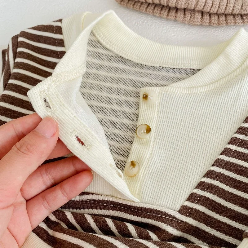 baby shirt clothing set 0-3 year old baby clothes autumn boys and girls striped long-sleeved pullover + shorts baby simple long-sleeved trousers suit Baby Clothing Set medium