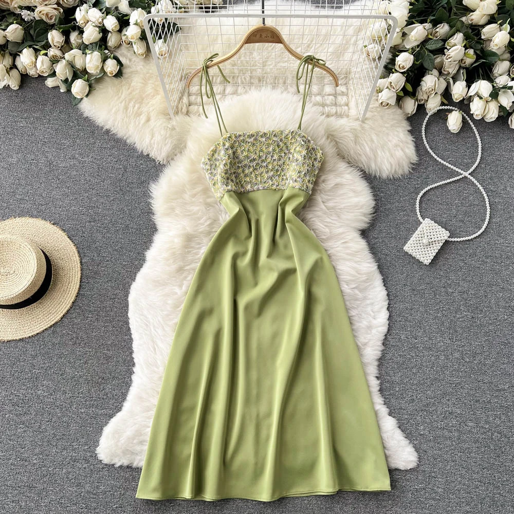 

Super Fairy Small Fresh Three-dimensional Flower Design Dress with Thin Square Neck at the Waist and Suspender A-shaped Dress