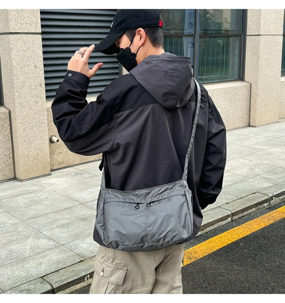 Vielseitige tragbare Umhängetasche, große Kapazität, einfarbig, Messenger-Tasche, wasserdicht, glattes Oxford-Stoff, Umhängetasche, Unisex – Detail 17