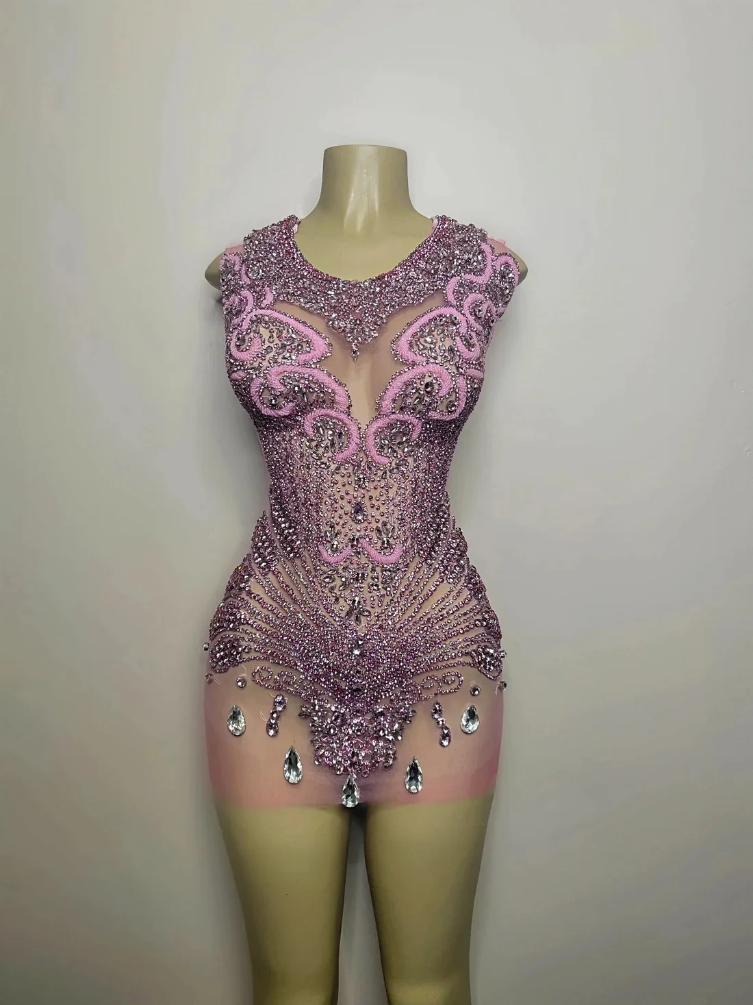

Diamond Pink Sexy Sheer Short Prom Dresses Black Girls Beaded Birthday Party Dresses African Mini Cocktail Dresses Homecoming