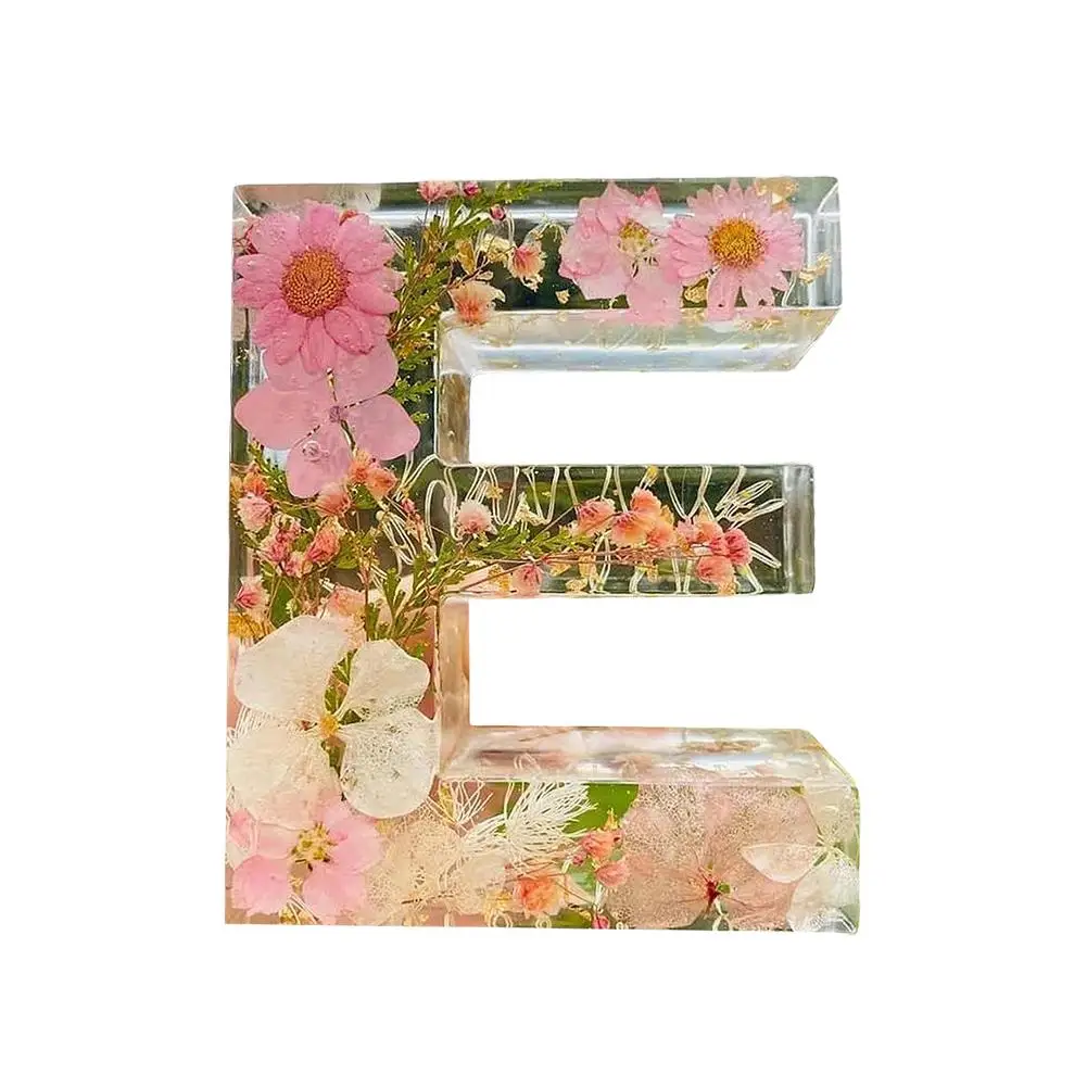 Description Picture 6 of itemFloral Letter Night Light Alphabet Letter LED Lights Luminous Number Lamp Decorative Resin Lamp With Initial Letter & Dry Flower