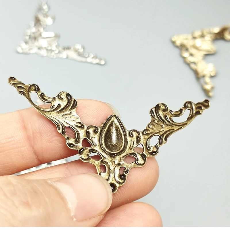 8/16/20/40pcs Antique Box Corner Protector Vintage Jewelry Wooden Box Decorative Cover For Furniture Hardware Accessories