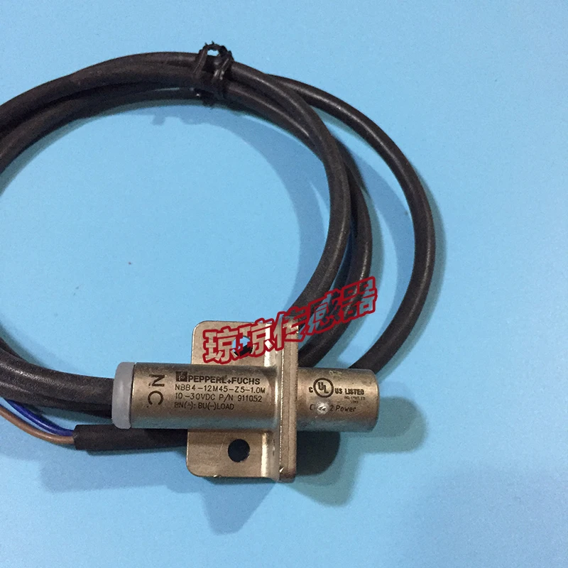 New original P+F inductive proximity switch sensor NBB4-12M45-Z5
