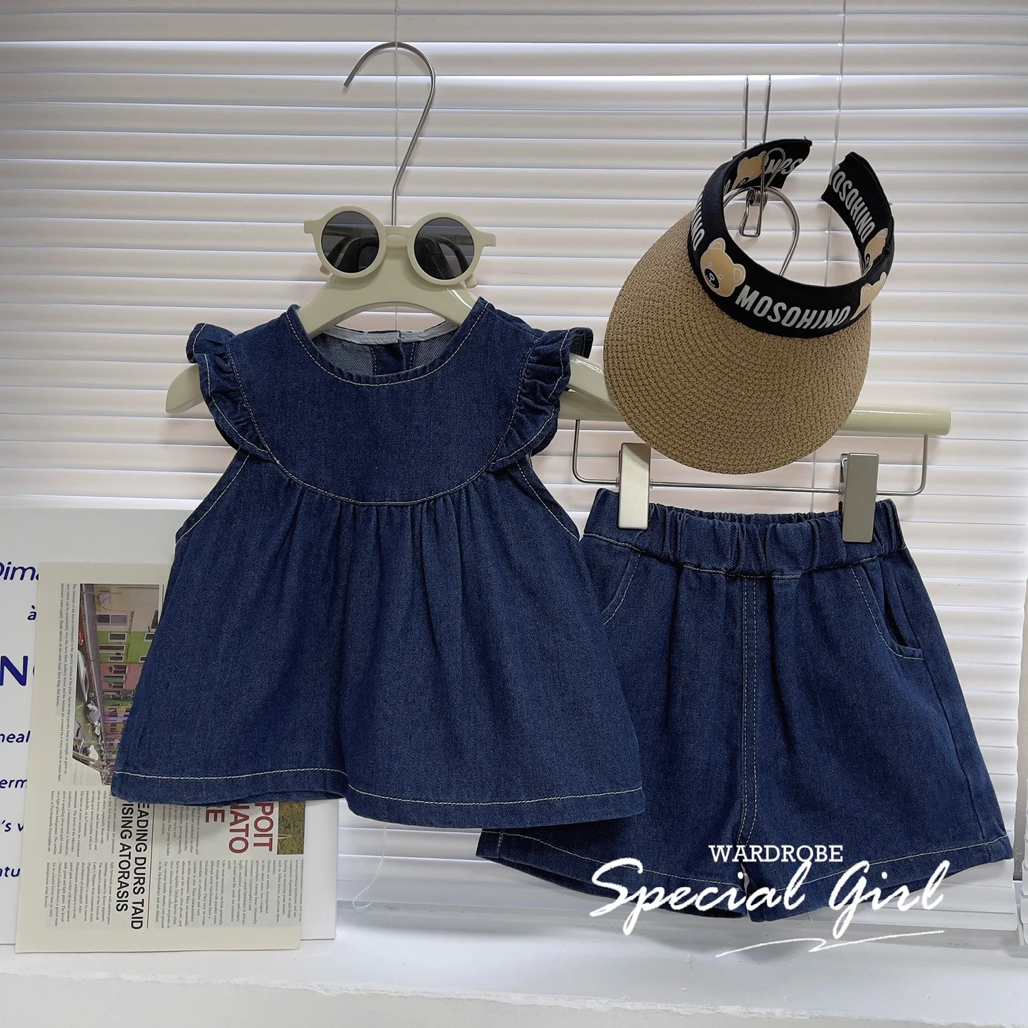 

2024 Summer Young Baby Girl Two-piece Clothing Set Casual Fly Sleeve Denim Top Solid Elastic Waist Jeans Shorts Baby Girl Outfit