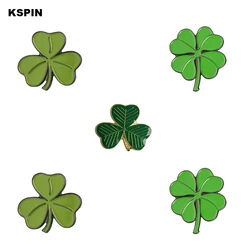 Four-leaf Clover Badge Pins Badge Brooch Badges on Backpack Pin Brooch