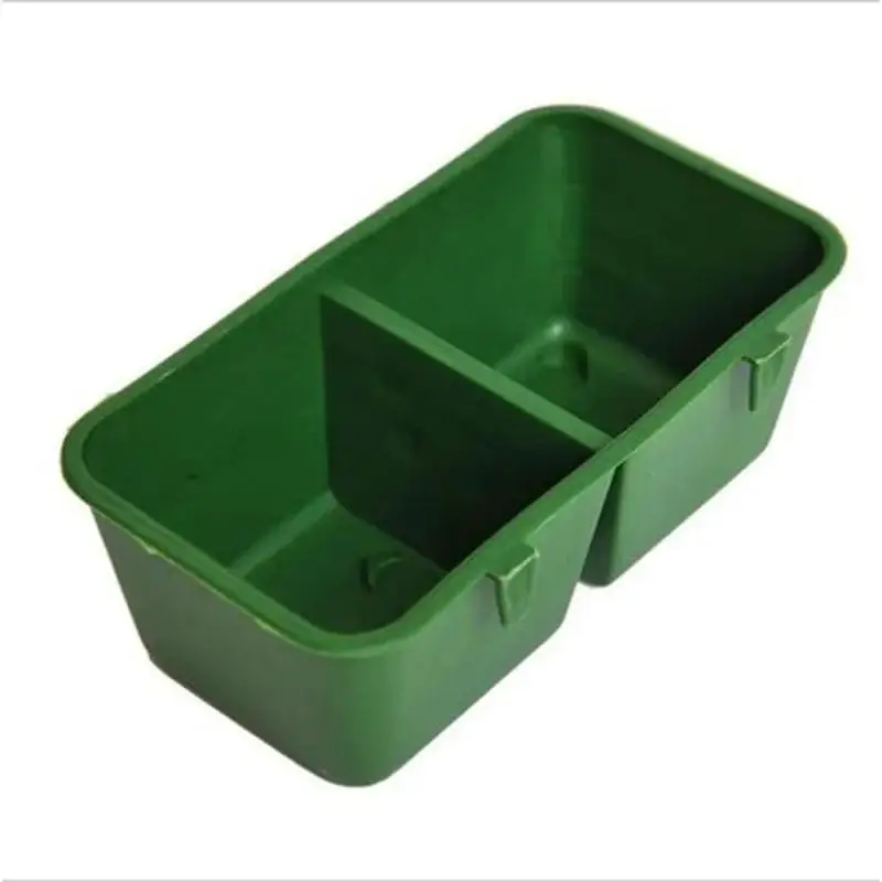 Dual Feed/ Water Bowl 4
