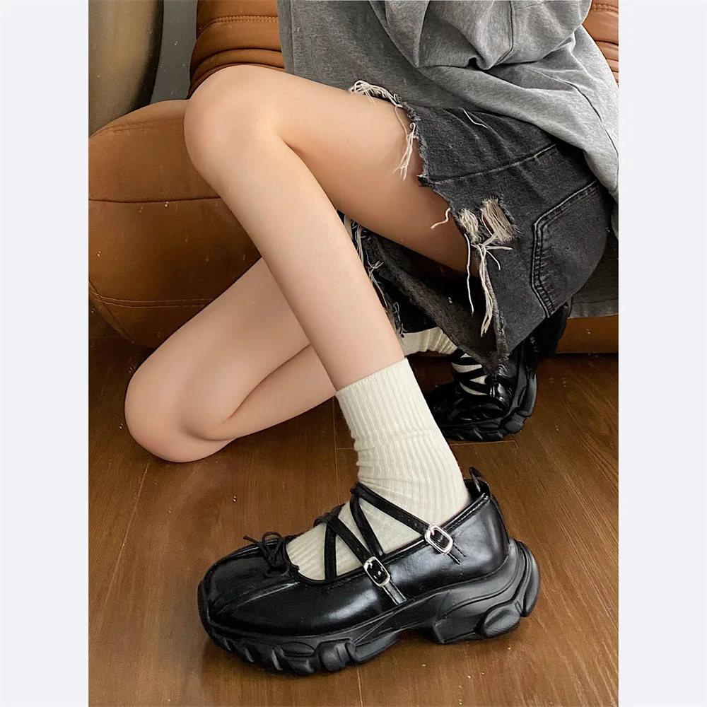 ✩】女性の厚底の大きな頭の靴、ファッショナブルでエレガントな 
