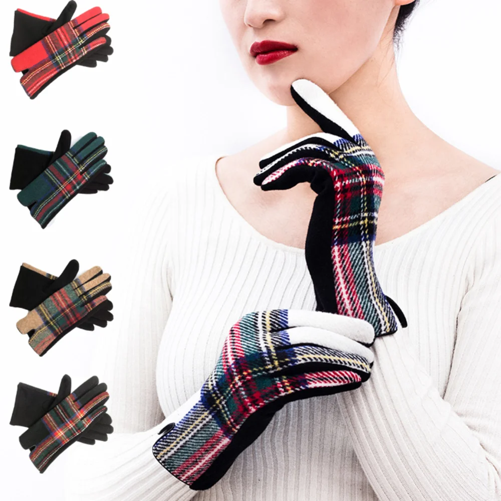 Women Warm Full Finger Gloves Retro Plaid Gloves Autumn and Winter Fashion Versatile Gothic Lolita Touch Screen Girl Gift