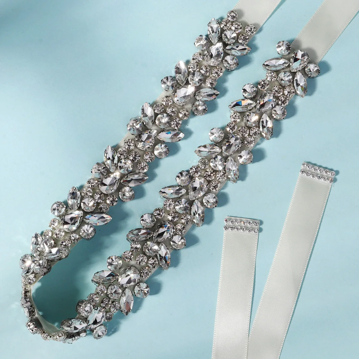 SLBRIDAL Hochzeitszubehör Kristall-Brautgürtel Satin Strass Perlen Abendkleid-Gürtel Hochzeitsband Schärpe Brautjungfern Damen – Detail 8
